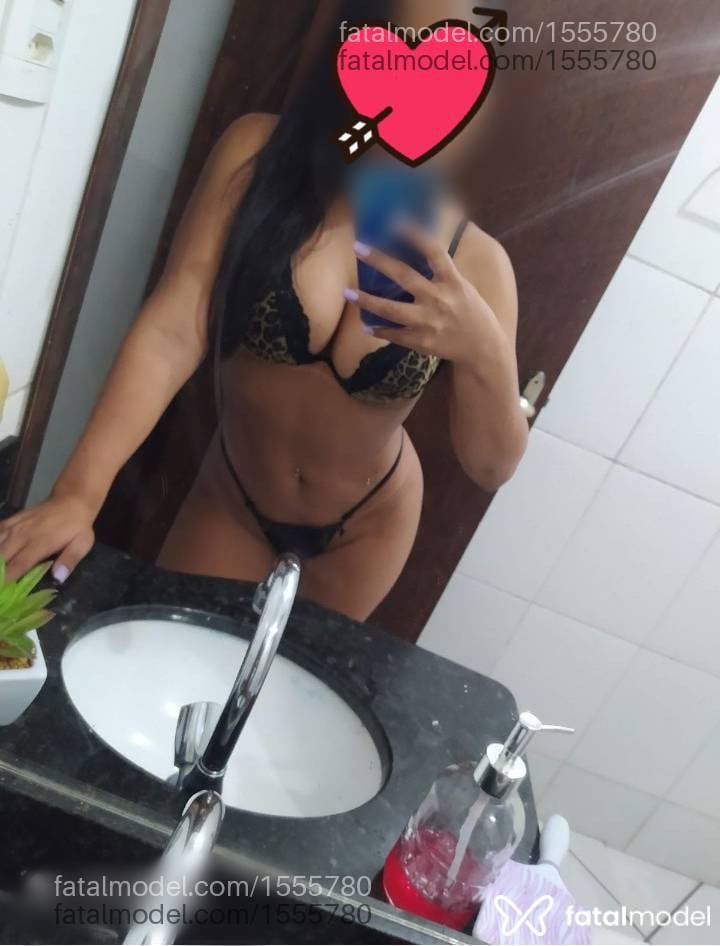 Acompanhante mulher morena (o) de olhos castanhos em Divinópolis - Bianca