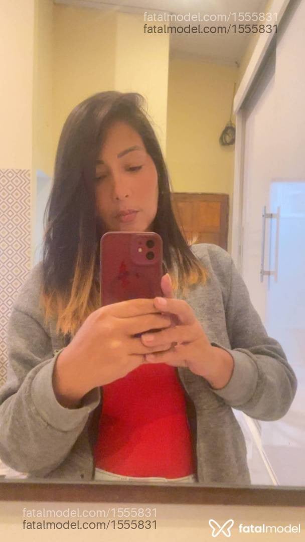 Acompanhante mulher morena (o) de olhos castanhos - Mirela