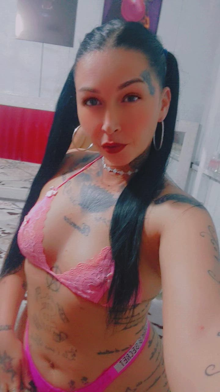 Acompanhante mulher morena (o) de olhos castanhos - agatha