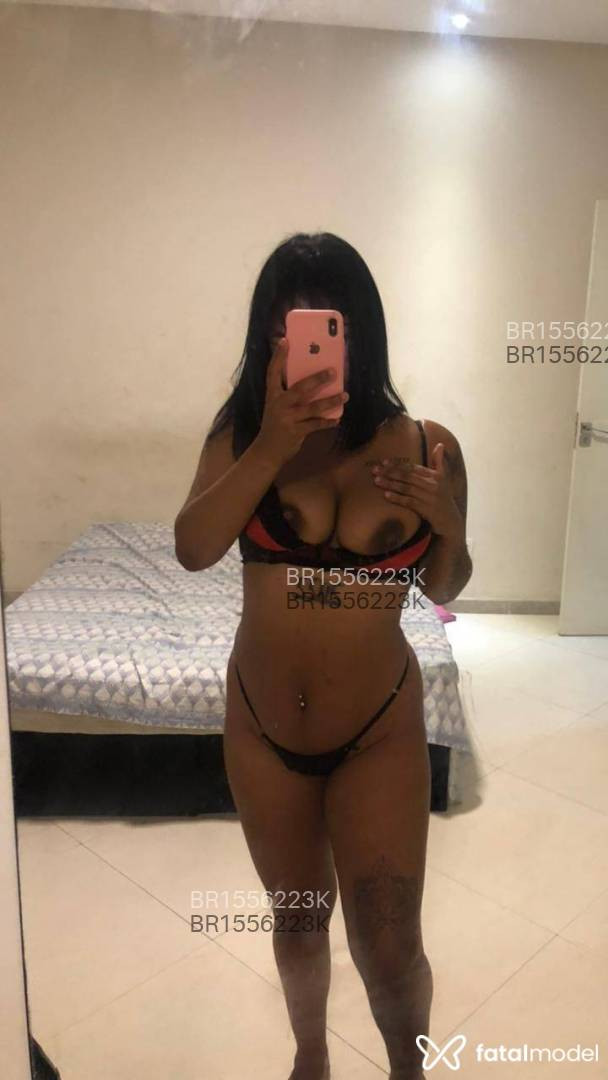 Acompanhante mulher morena (o) de olhos castanhos em Vitória da Conquista - Rafaela