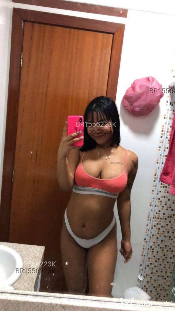Acompanhante mulher morena (o) de olhos castanhos em Vitória da Conquista - Rafaela