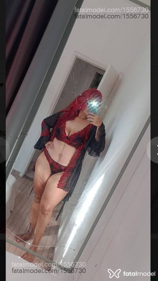 Acompanhante mulher ruiva (o) de olhos mel - Patty Dias