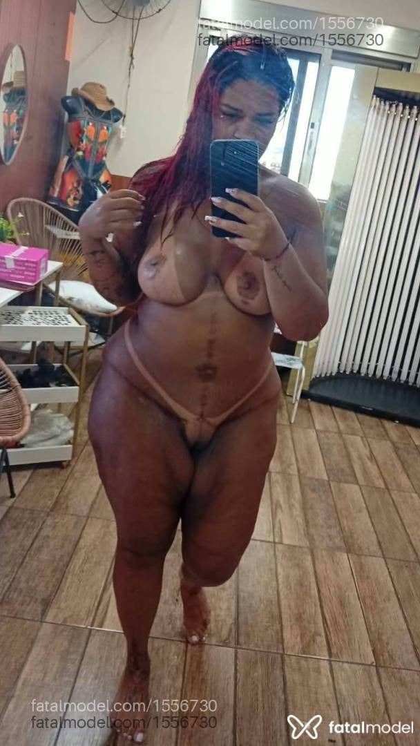 Acompanhante mulher ruiva (o) de olhos mel - Patty Dias