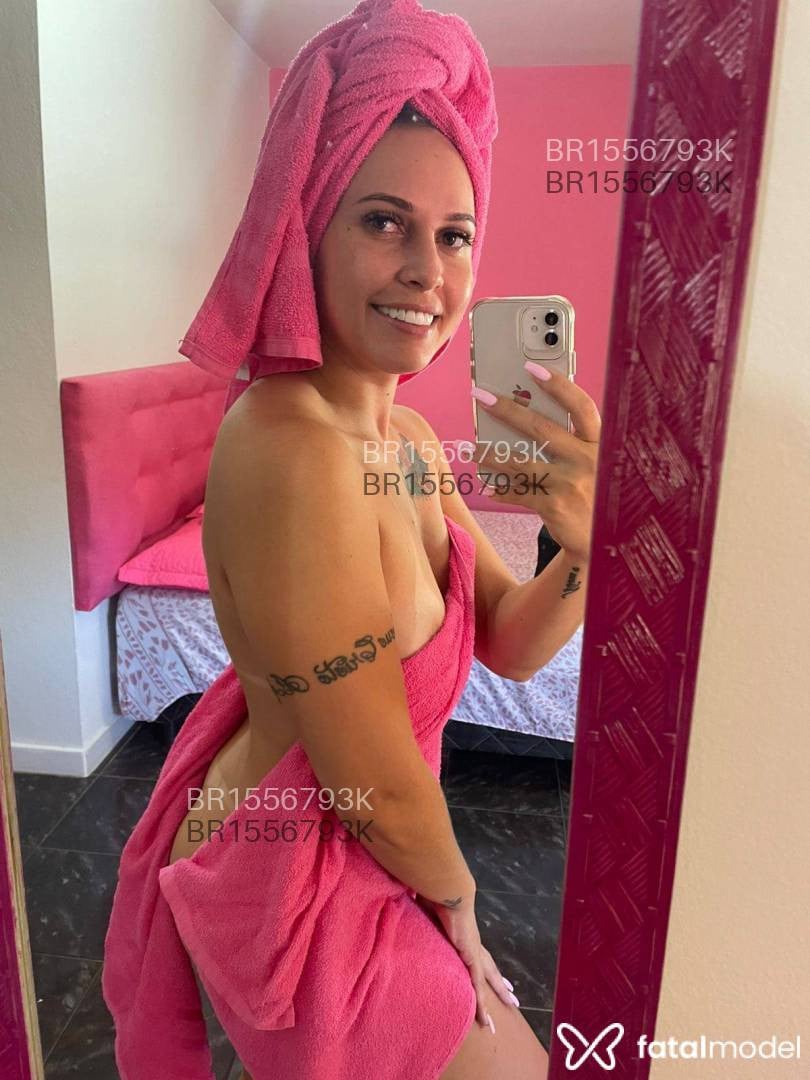 Acompanhante mulher com cabelo castanho de olhos castanhos em Uberlândia - Eduarda
