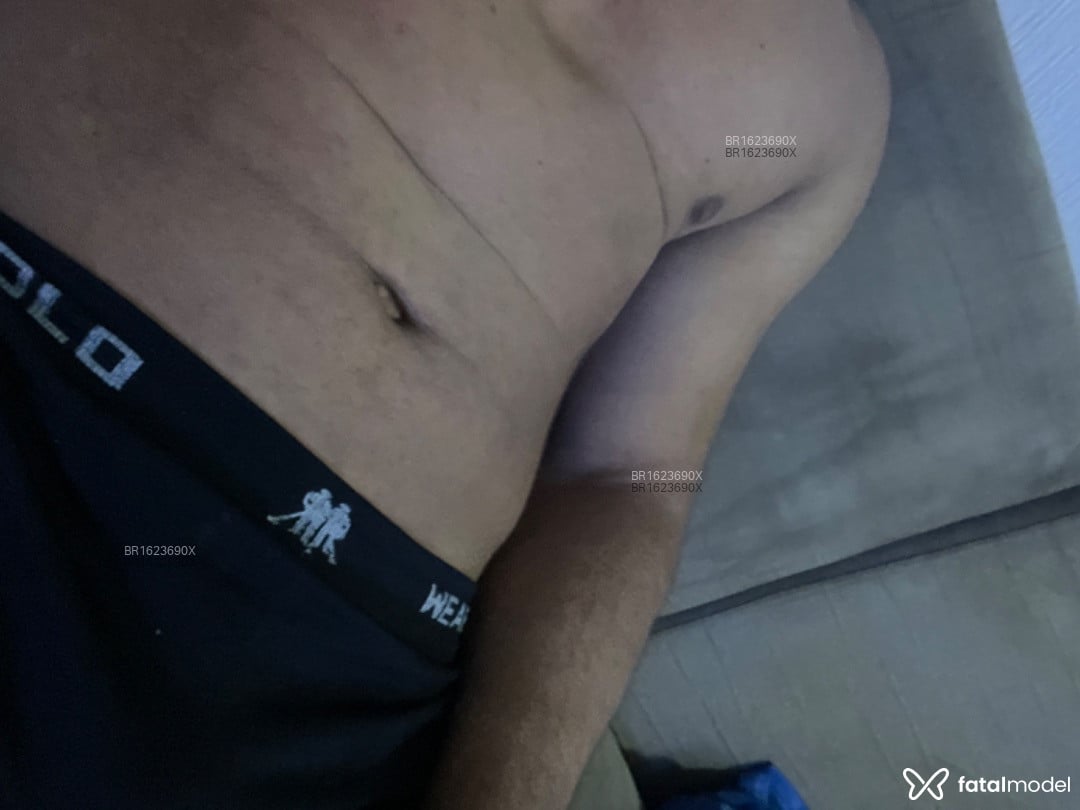 Acompanhante homem morena (o) de olhos castanhos em São Paulo Acompanhante homem morena (o) de olhos castanhos em São Paulo - Tiago