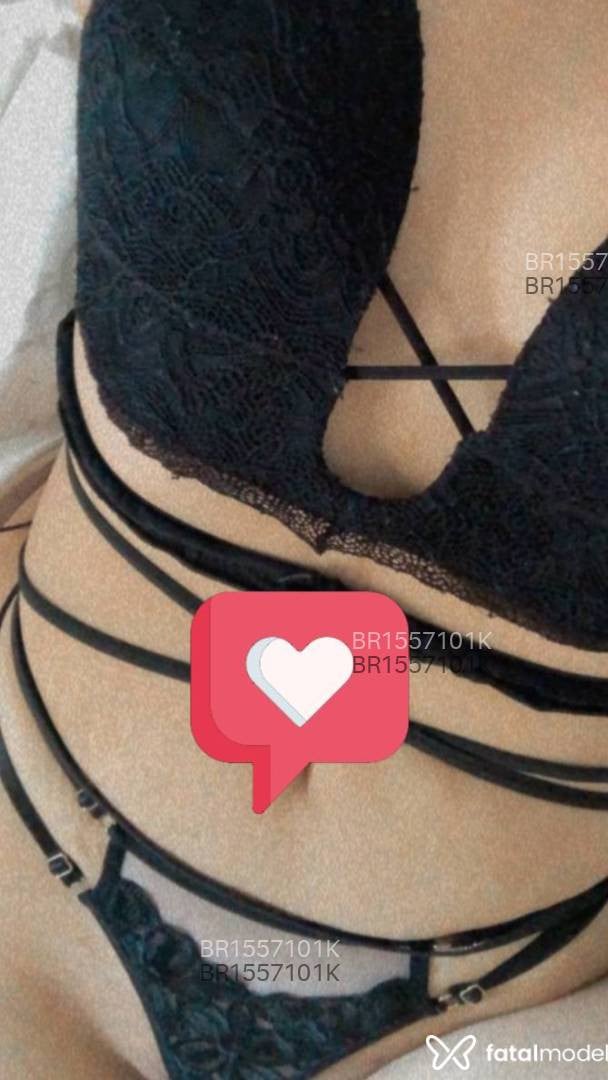 Acompanhante mulher loira (o) de olhos castanhos em Patrocínio - Luana Santos