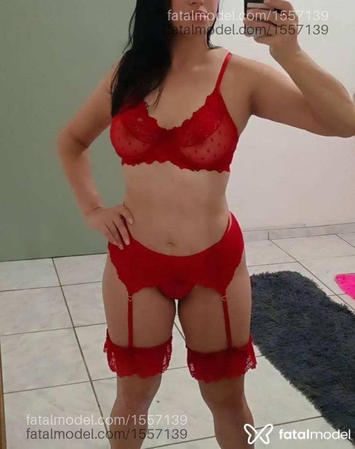 Acompanhante mulher morena (o) de olhos castanhos - Isadora