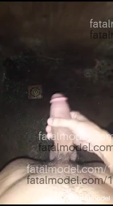 Acompanhante homem morena (o) de olhos castanhos em Massapê - Vicenty