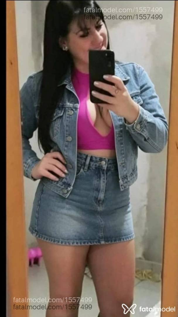 Acompanhante mulher com cabelo castanho de olhos verdes - Fernanda França