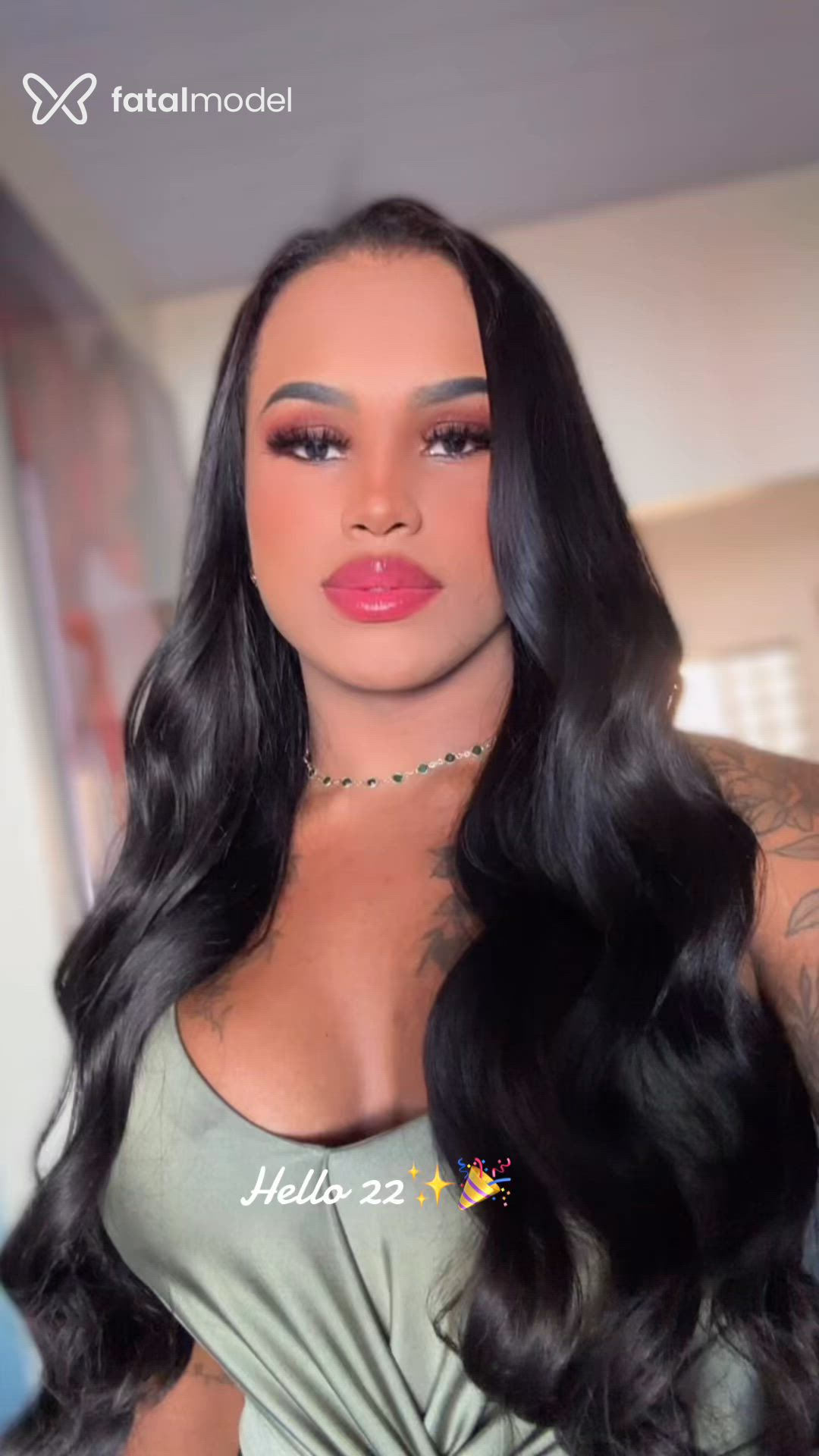 Acompanhante mulher trans morena (o) de olhos pretos - Natasha Mendes
