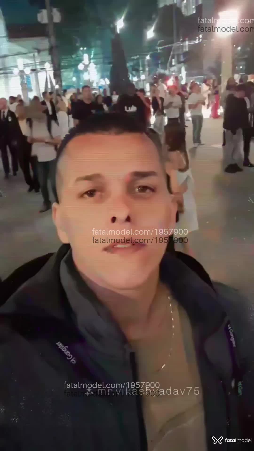 Acompanhante homem morena (o) de olhos castanhos em São Paulo Acompanhante homem morena (o) de olhos castanhos em São Paulo - Lucas