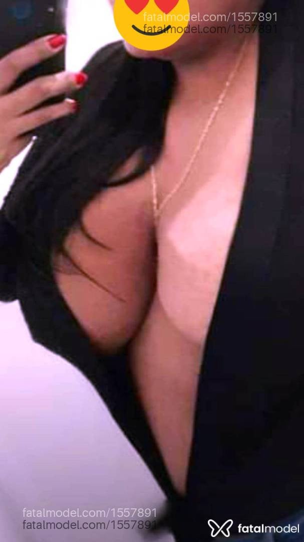 Acompanhante mulher morena (o) de olhos castanhos - Nega Lolo