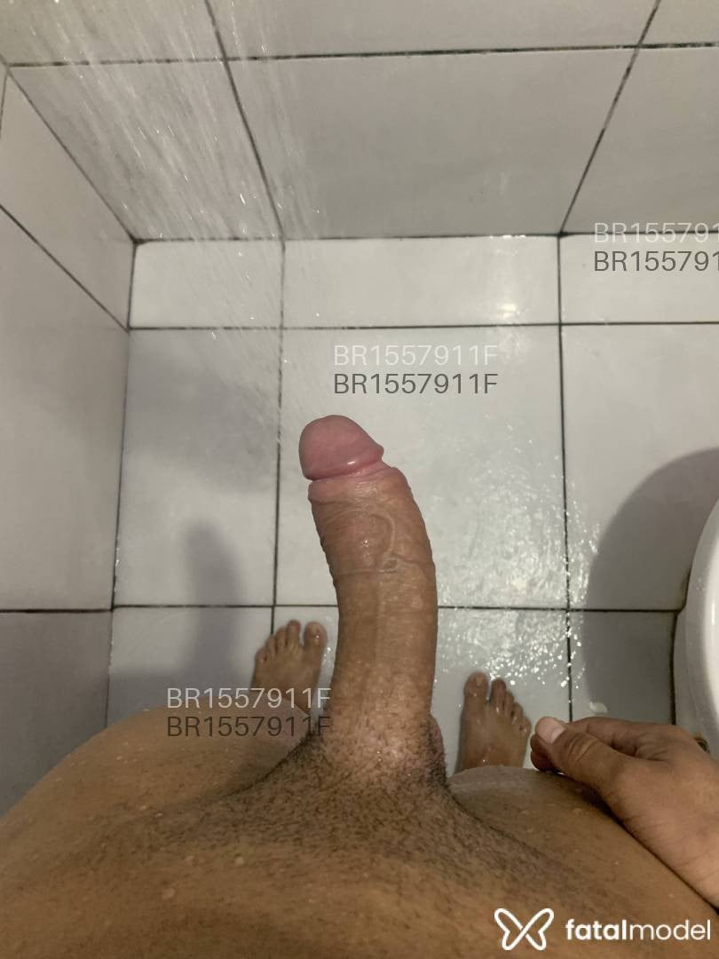 Acompanhante homem com cabelo castanho de olhos castanhos em Nova Mutum Acompanhante homem com cabelo castanho de olhos castanhos em Nova Mutum - Dereck