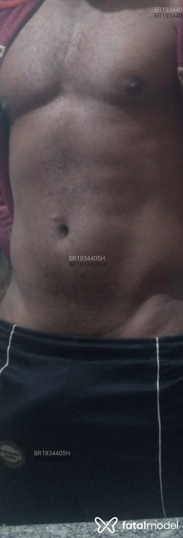 Acompanhante homem morena (o) de olhos castanhos em Patos de Minas - Baiano