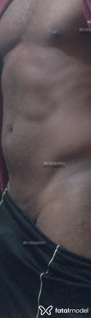 Acompanhante homem morena (o) de olhos castanhos em Patos de Minas - Baiano