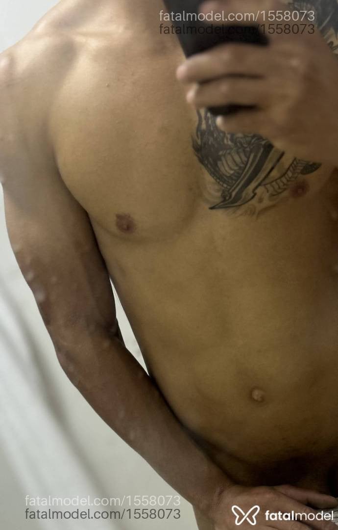 Acompanhante homem com cabelo castanho de olhos castanhos em Bauru - Williames