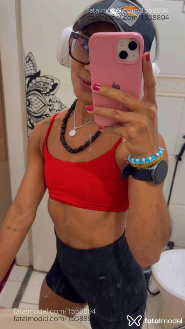 Acompanhante mulher morena (o) de olhos pretos - Fernanda Oliveira