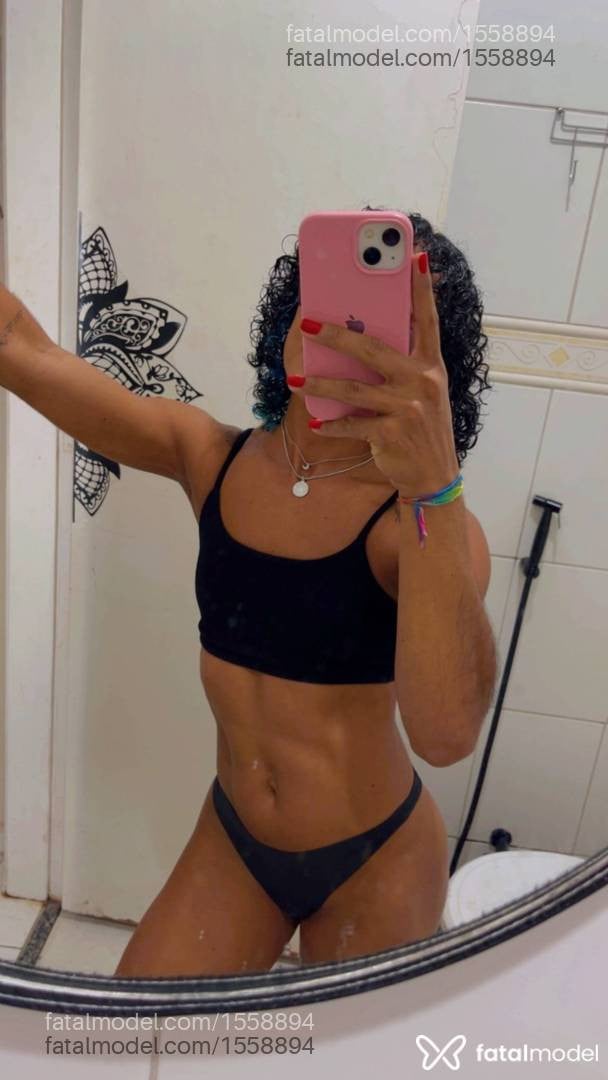Acompanhante mulher morena (o) de olhos pretos - Fernanda Oliveira