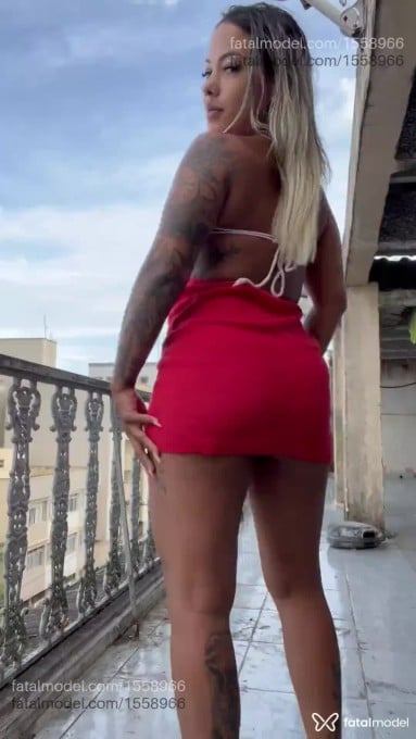 Acompanhante mulher loira (o) de olhos castanhos em Ipatinga - Liz silva