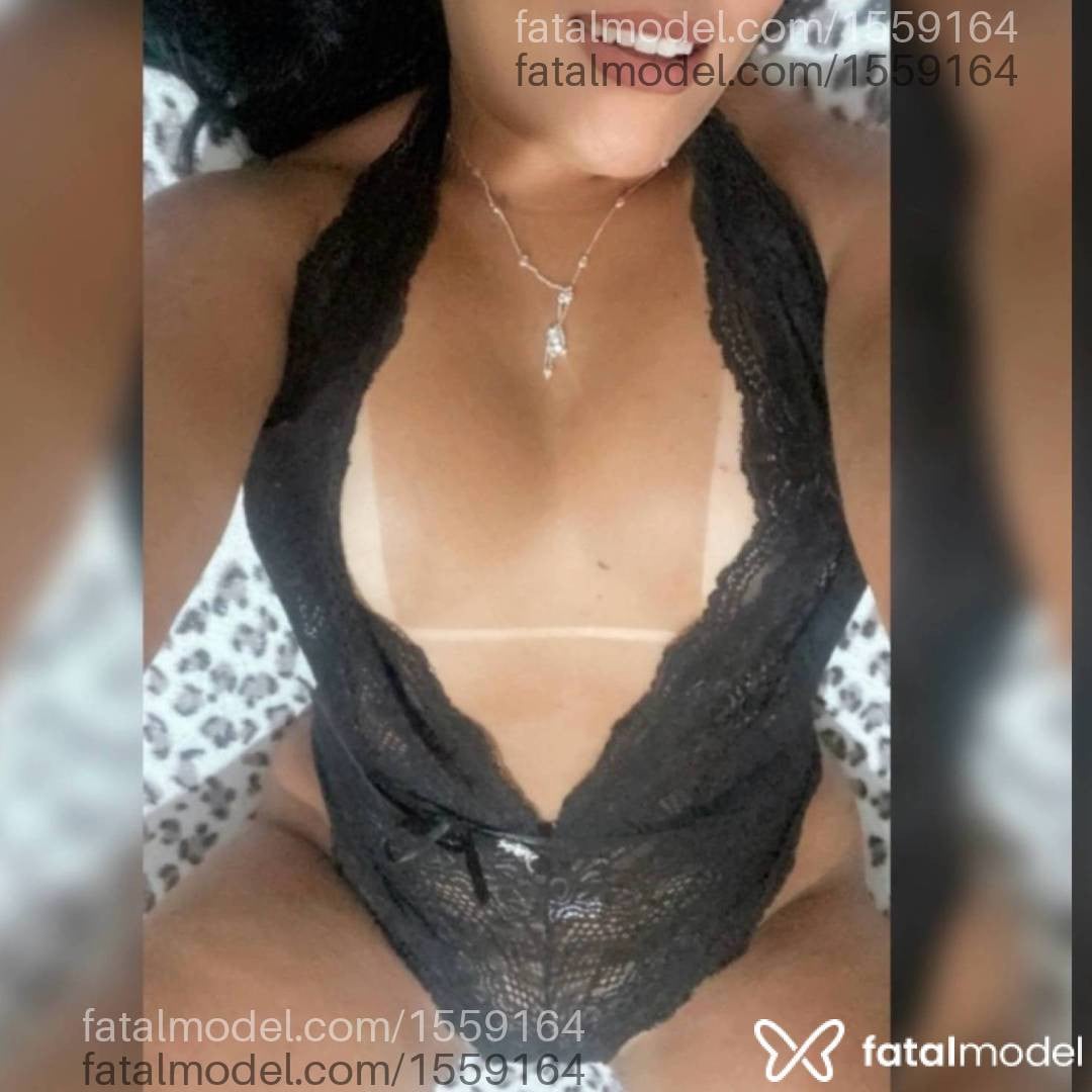 Acompanhante mulher morena (o) de olhos castanhos - Bella Campos