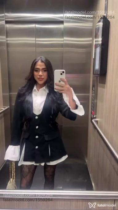 Acompanhante mulher morena (o) de olhos castanhos - Sophia Alencar Acompanhante mulher morena (o) de olhos castanhos - Sophia Alencar