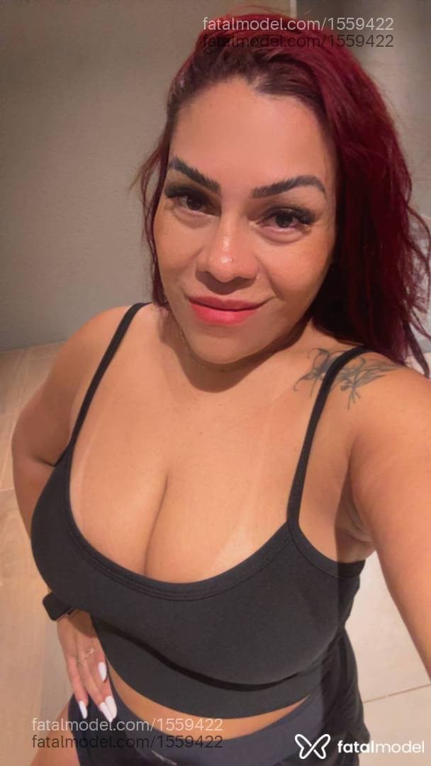 Acompanhante mulher morena (o) de olhos castanhos - Jade Marieva