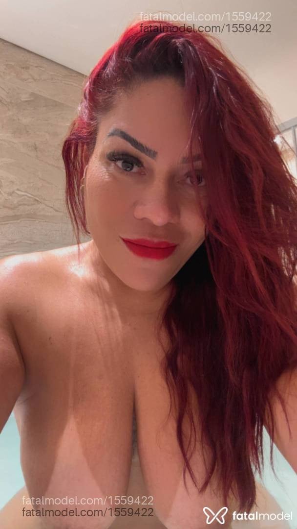 Acompanhante mulher morena (o) de olhos castanhos - Jade Marieva