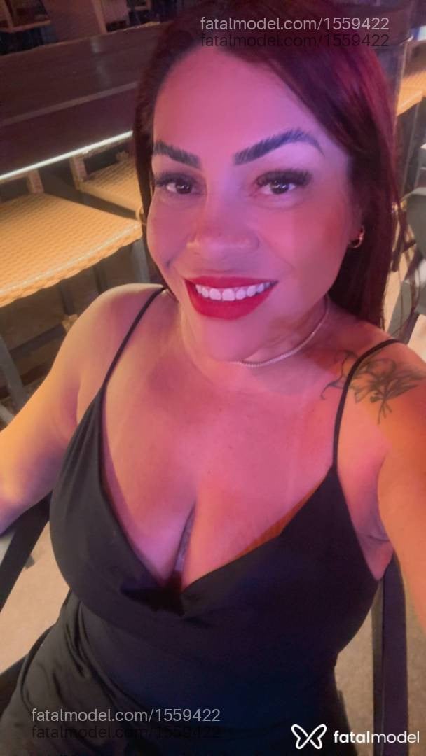 Acompanhante mulher morena (o) de olhos castanhos - Jade Marieva