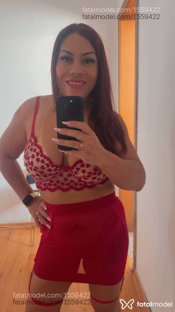 Acompanhante mulher morena (o) de olhos castanhos - Jade Marieva