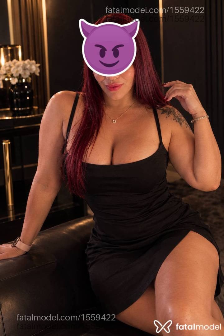 Acompanhante mulher morena (o) de olhos castanhos - Jade Marieva
