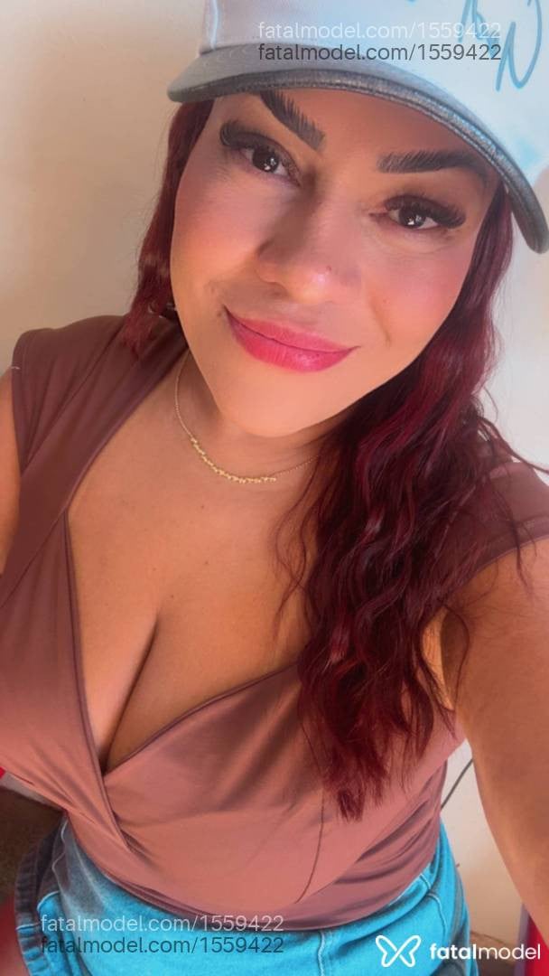 Acompanhante mulher morena (o) de olhos castanhos - Jade Marieva