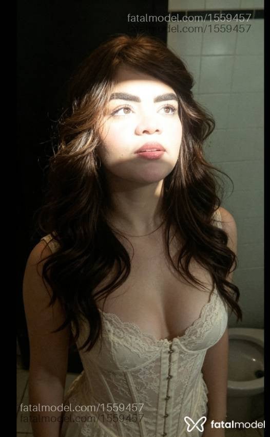 Acompanhante mulher com cabelo castanho de olhos castanhos em Indaiatuba - Stella