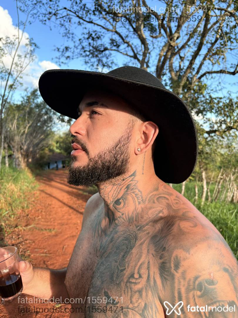 Acompanhante homem morena (o) de olhos mel - Pedro Dom