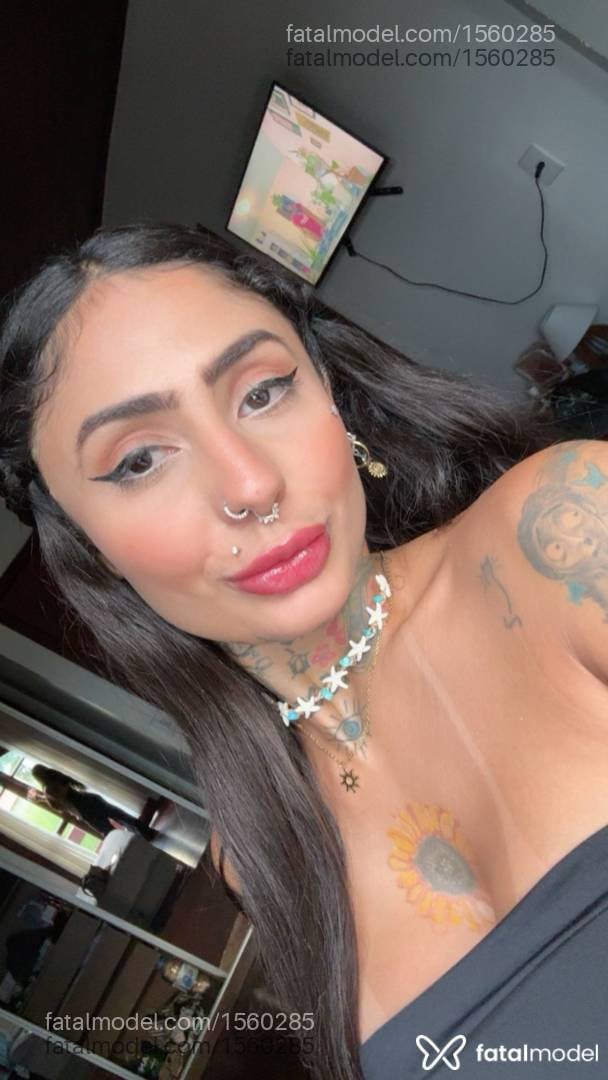 Acompanhante mulher morena (o) de olhos castanhos em São José Acompanhante mulher morena (o) de olhos castanhos em São José - July Mendes