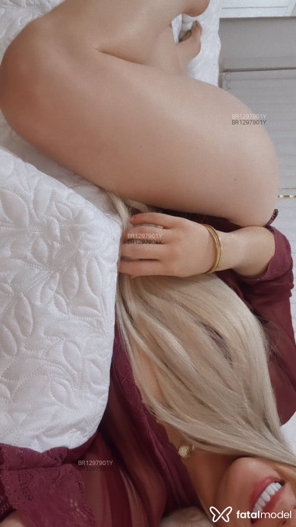 Acompanhante mulher loira (o) de olhos azuis em Americana - Ana Laura