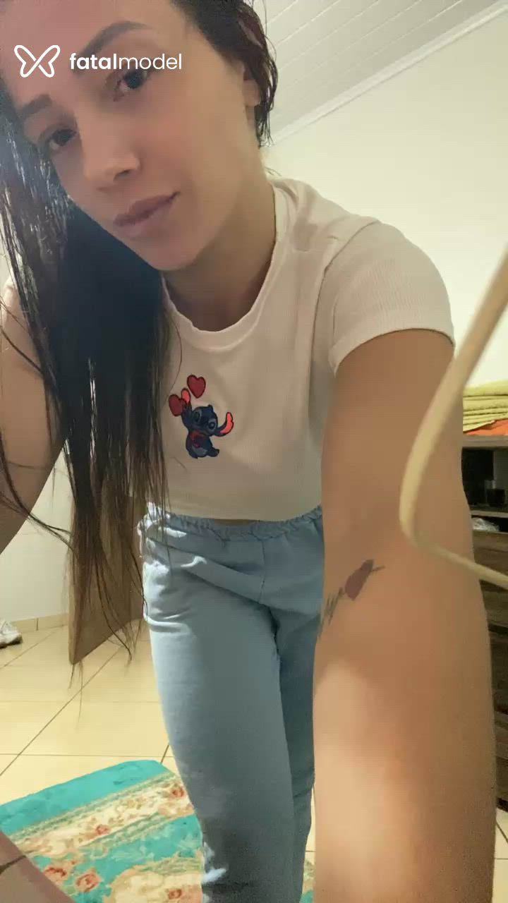Acompanhante mulher com cabelo castanho de olhos castanhos - Bruna Oliveira