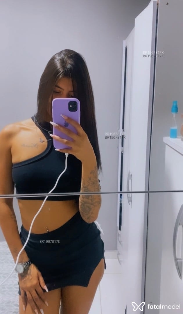 Acompanhante mulher com cabelo castanho de olhos castanhos em São Carlos - Luana