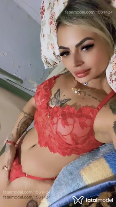 Acompanhante mulher loira (o) de olhos castanhos em Porto Alegre - Larissa andrades