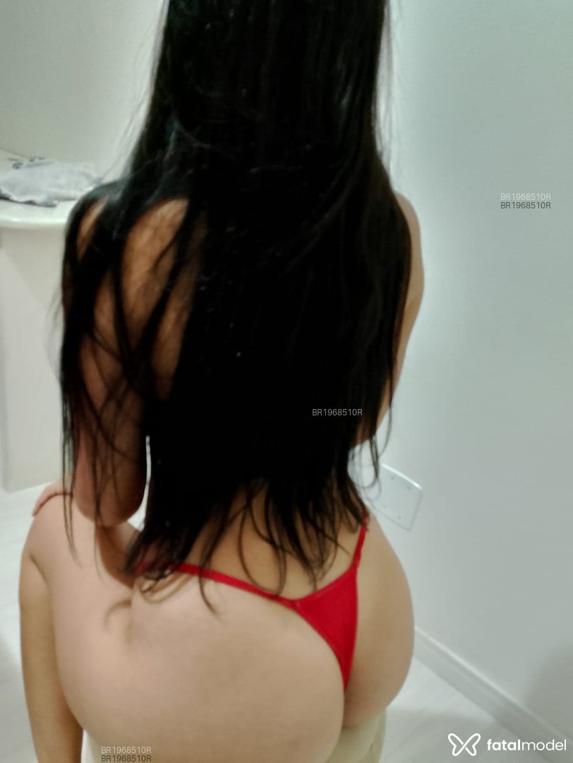 Acompanhante mulher com cabelo castanho de olhos castanhos em Santa Maria - Milena sampaio