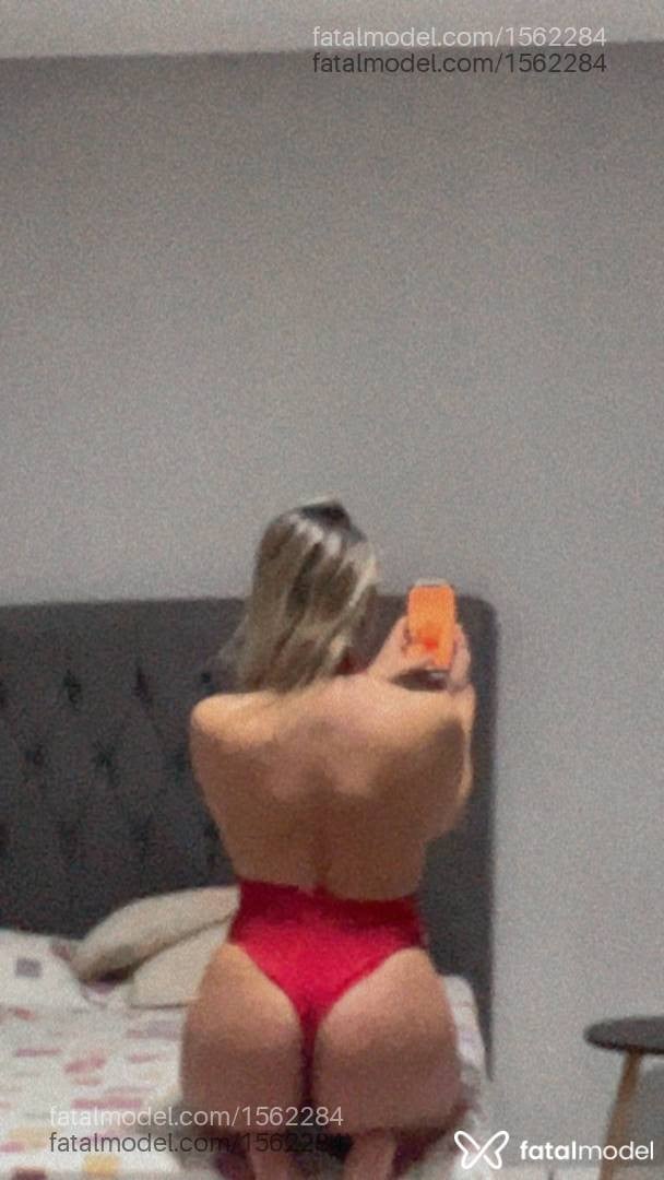 Acompanhante mulher loira (o) de olhos pretos em Vitória da Conquista - Renata Campos
