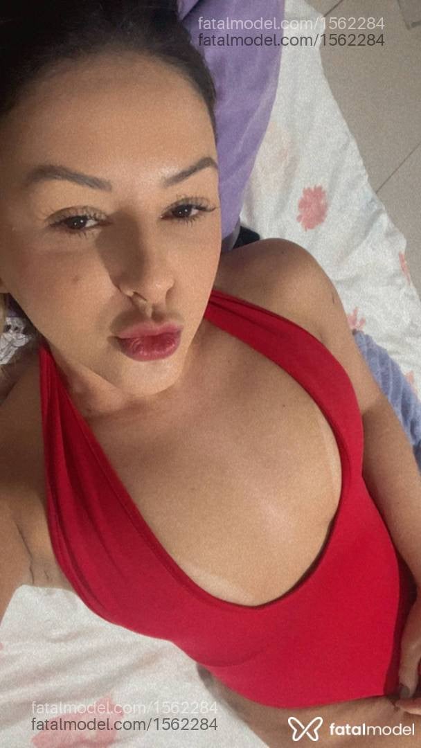 Acompanhante mulher loira (o) de olhos pretos em Vitória da Conquista - Renata Campos