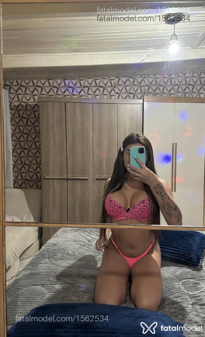 Acompanhante mulher trans morena (o) de olhos castanhos - Vanessinha