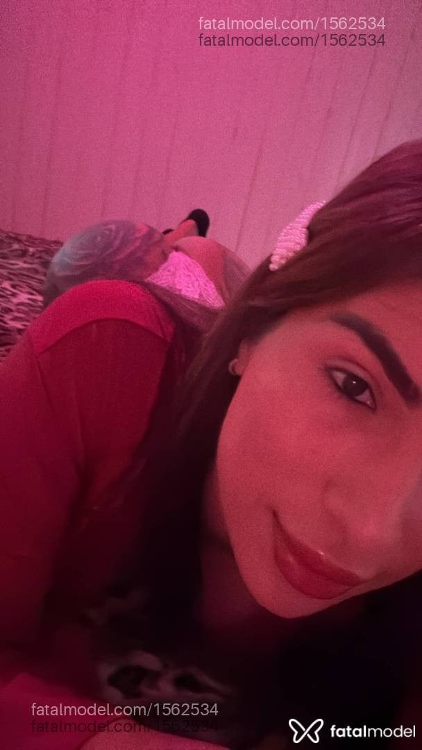 Acompanhante mulher trans morena (o) de olhos castanhos - Vanessinha