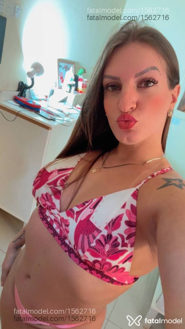 Acompanhante mulher loira (o) de olhos verdes em Foz do Iguaçu - Karine Bruna