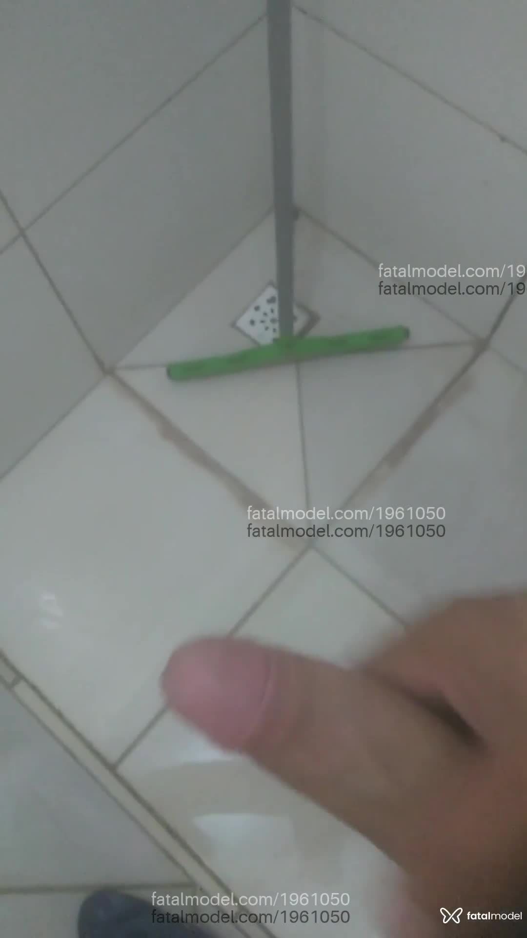 Acompanhante homem com cabelo castanho de olhos castanhos em Sinop - Mateus