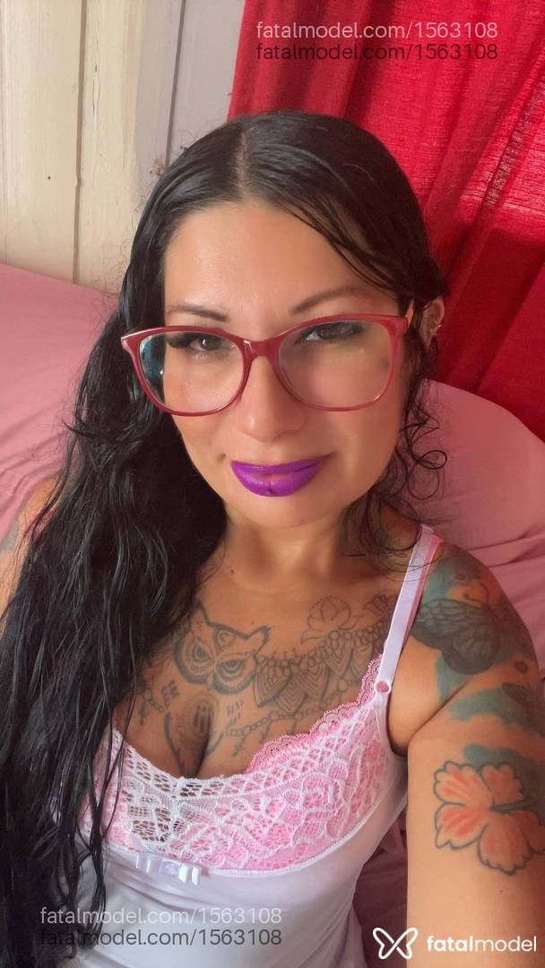 Acompanhante mulher morena (o) de olhos castanhos em Imbituba - Nicolly