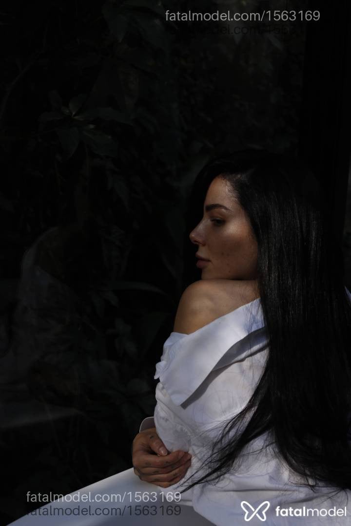 Acompanhante mulher com cabelo castanho de olhos castanhos em Foz do Iguaçu - Isis