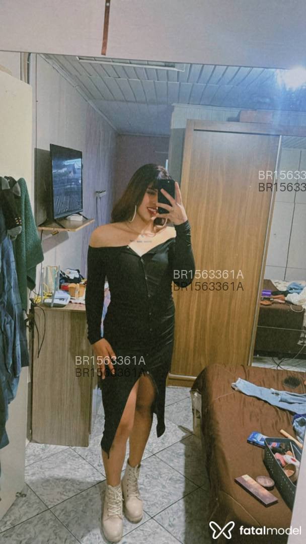 Acompanhante mulher trans morena (o) de olhos castanhos em Vacaria - Annah
