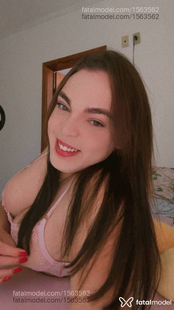 Acompanhante travesti morena (o) de olhos verdes em São José do Rio Preto - Larissa Ribeiro
