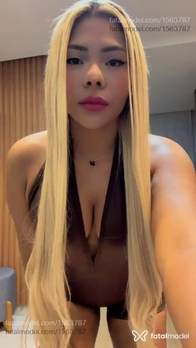 Acompanhante mulher loira (o) de olhos pretos em Itajaí - Amanda